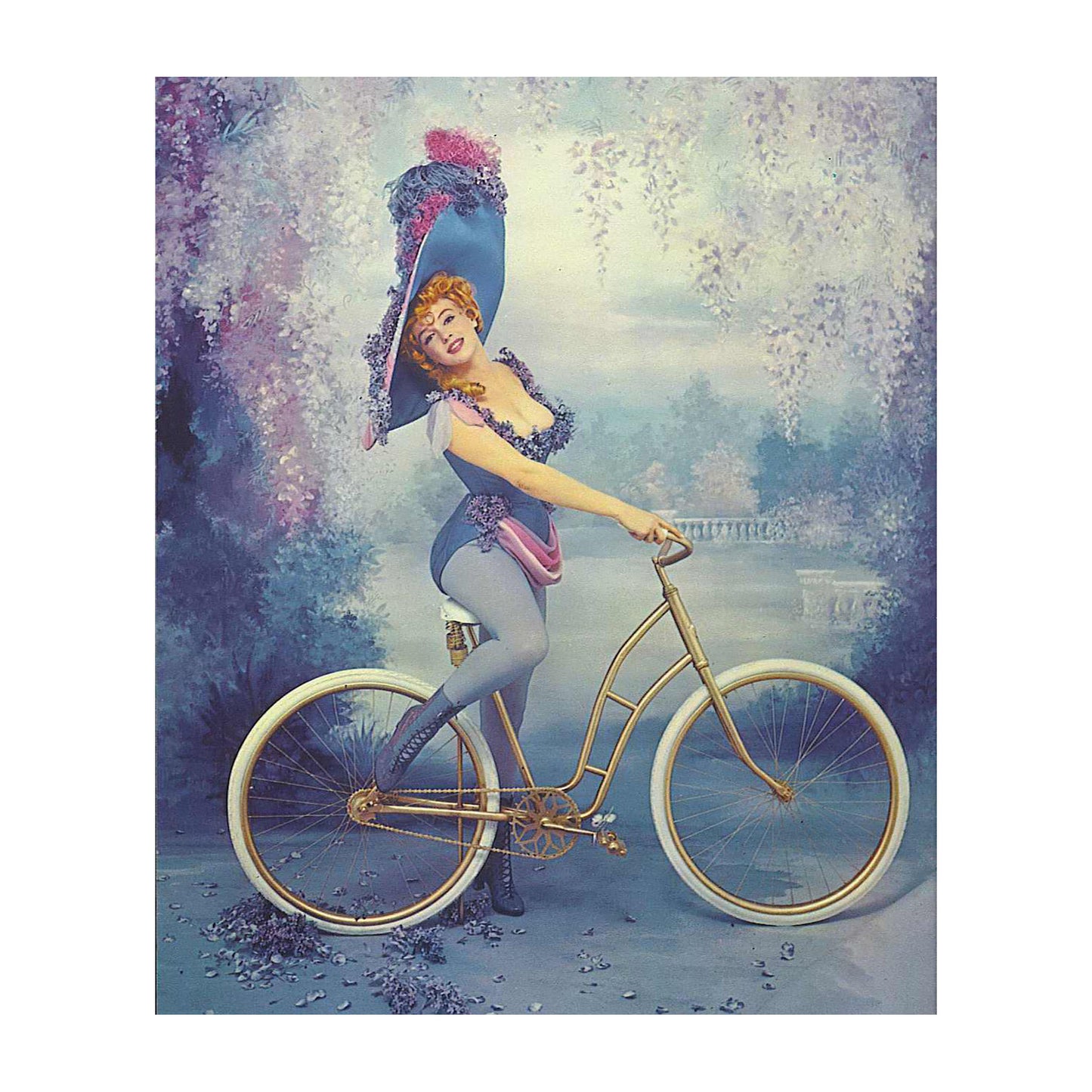 1012-05 Marilyn on a Bicycle