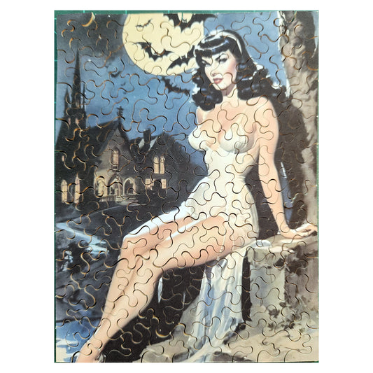 68-419 Goth Girl w/Bats