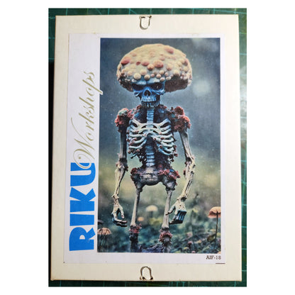 916-226 AIF-18 Mushroom Man