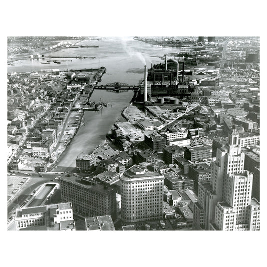 1013-49 Providence RI - Aerial With River, 1950's